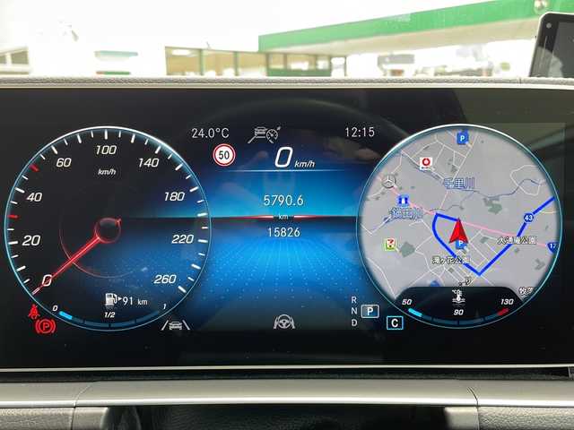 メルセデス・ベンツ ＧＬＥ４００ｄ 4MATIC スポーツ 大阪府 2022(令4)年 1.6万km オブシディアンブラック ワンオーナー/純正メモリナビ/・AM/FM/Bluetooth/・フルセグテレビ/サンルーフ/全周囲カメラ/ETC2.0/ドライブレコーダー/クルーズコントロール/レーンキープアシスト/ブラインドスポットモニター/アイドリングストップ/横滑り防止装置/パドルシフト/電動パーキングブレーキ/コーナーセンサー/パワーシート（D席＋N席）/エアシート（D席+N席）/シートヒーター（D席+N席）/LEDヘッドライト/オートライト/ダブルオートエアコン/プッシュスタートボタン/スマートキー×2/ステアリングリモコン/革巻きステアリング/純正20インチアルミホイール/USBジャック/純正フロアマット/保証書/取扱説明書