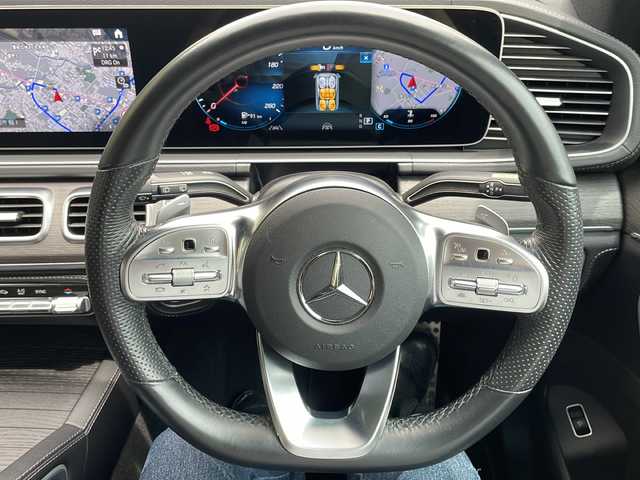メルセデス・ベンツ ＧＬＥ４００ｄ 4MATIC スポーツ 大阪府 2022(令4)年 1.6万km オブシディアンブラック ワンオーナー/純正メモリナビ/・AM/FM/Bluetooth/・フルセグテレビ/サンルーフ/全周囲カメラ/ETC2.0/ドライブレコーダー/クルーズコントロール/レーンキープアシスト/ブラインドスポットモニター/アイドリングストップ/横滑り防止装置/パドルシフト/電動パーキングブレーキ/コーナーセンサー/パワーシート（D席＋N席）/エアシート（D席+N席）/シートヒーター（D席+N席）/LEDヘッドライト/オートライト/ダブルオートエアコン/プッシュスタートボタン/スマートキー×2/ステアリングリモコン/革巻きステアリング/純正20インチアルミホイール/USBジャック/純正フロアマット/保証書/取扱説明書
