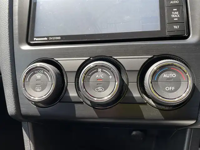 スバル インプレッサ スポーツ 1．6i－L 石川県 2013(平25)年 10.2万km パール 純正メモリーナビ/純正CD/DVD/フルセグTV/バックカメラ/キーレス/ETC/純正アルミホイール/ABS/電動ミラー/スタッドレス&ホイール積み込み