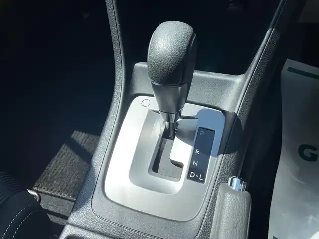 スバル インプレッサ スポーツ 1．6i－L 石川県 2013(平25)年 10.2万km パール 純正メモリーナビ/純正CD/DVD/フルセグTV/バックカメラ/キーレス/ETC/純正アルミホイール/ABS/電動ミラー/スタッドレス&ホイール積み込み