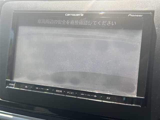 フォルクスワーゲン ザ・ビートル デザイン 福岡県 2015(平27)年 4.5万km ピュアホワイト クルーズコントロール　/社外メモリナビ　/バックカメラ/Ｂｌｕｅｔｏｏｔｈ　/ＣＤ／ＤＶＤ　/ＨＩＤライト　/フロントフォグランプ　/リアフォグランプ　/センターコンソール　/キーレスキー　/純正１６インチアルミホイール