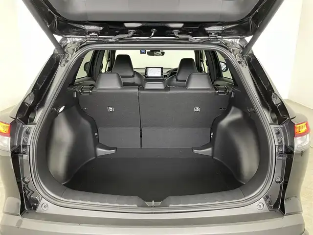 トヨタ カローラ クロス ハイブリッド Z 埼玉県 2023(令5)年 2.7万km アティチュードブラックマイカ モデリスタエアロ　純正９インチディスプレイオーディオ　バックカメラ　ビルトインＥＴＣ２．０　前後ドライブレコーダー　レーダークルーズコントロール　シートヒーター　オートハイビーム　ＬＥＤヘッドライト