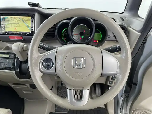ホンダ Ｎ ＢＯＸ G Lパッケージ 群馬県 2012(平24)年 8.3万km クールミストメタリック 純正７インチナビ　バックカメラ　片側パワースライドドア　ヘッドライトレベライザー　ベンチシート　横滑り防止装置　オートエアコン　スマートキー　プッシュスタート　電動格納ミラー　ＡＢＳ　禁煙車