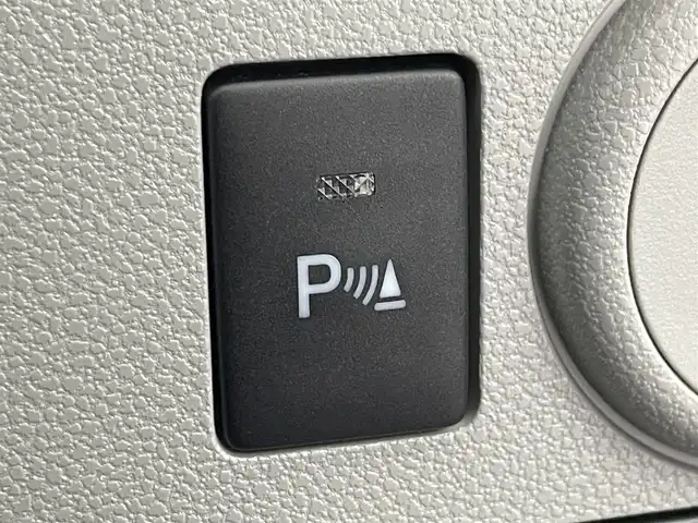 ダイハツ ミラ イース X SAⅢ 群馬県 2020(令2)年 8.5万km ブライトシルバーメタリック 衝突被害軽減ブレーキ　社外７インチナビ　バックカメラ　オートマチックハイビーム　コーナーセンサー　ドライブレコーダー　社外ＥＴＣ　リモコンキー　横滑り防止装置　ＡＢＳ　ダブルエアバッグ　禁煙車