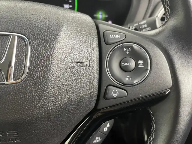 ホンダ ヴェゼル ハイブリッド Z ホンダセンシング 埼玉県 2017(平29)年 4.4万km プレミアムクリスタルレッドM 禁煙 純正8型ナビ BT 温シート Bカメラ ETC レーダークルーズコントロール 衝突軽減システム ドライブレコーダー ルーフレール ハーフレザーシート スマートキー 純正LEDヘッドライト