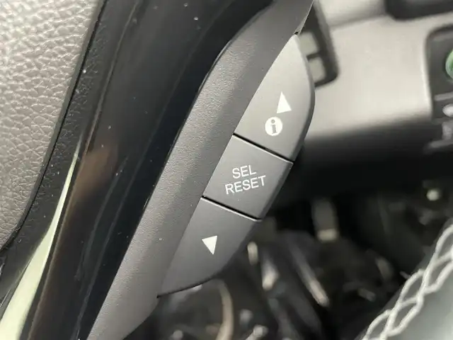 ホンダ ヴェゼル ハイブリッド Z ホンダセンシング 埼玉県 2017(平29)年 4.4万km プレミアムクリスタルレッドM 禁煙 純正8型ナビ BT 温シート Bカメラ ETC レーダークルーズコントロール 衝突軽減システム ドライブレコーダー ルーフレール ハーフレザーシート スマートキー 純正LEDヘッドライト