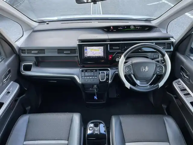 ホンダ ステップワゴン 東京都 2019(平31)年 6.6万km パール