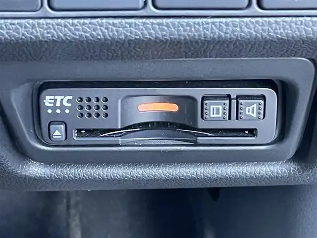 ホンダ ステップワゴン 東京都 2019(平31)年 6.6万km パール