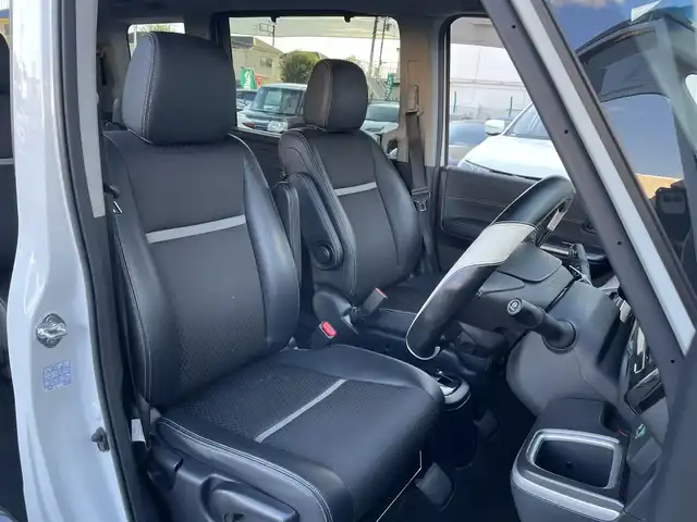 ホンダ ステップワゴン 東京都 2019(平31)年 6.6万km パール