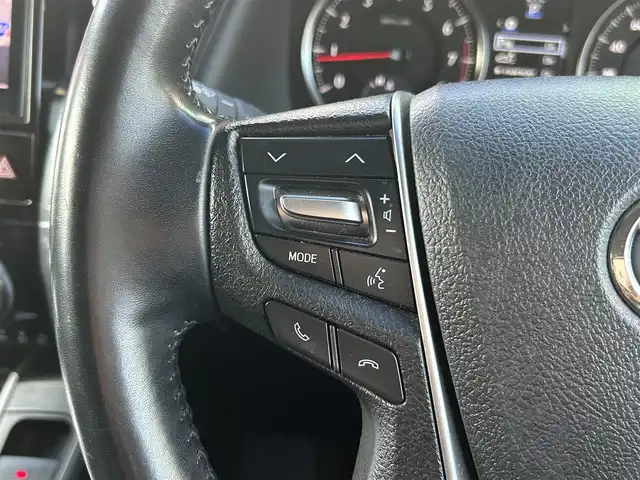 トヨタ ヴェルファイア Z 愛知県 2017(平29)年 7.3万km グレーメタリック アルパインナビ（AM/FM/CD/DVD/BT/フルセグTV）/アルパインフリップダウンモニター/レーダークルーズコントロール/クリアランスソナー/ブレーキホールド/両側パワスラ/バックカメラ/前後ドラレコ/ビルドインETC/LEDヘッドランプ/フォグランプ/純正18インチアルミホイール/オート電動格納ドアミラー/ドアバイザー/スペアキー×1