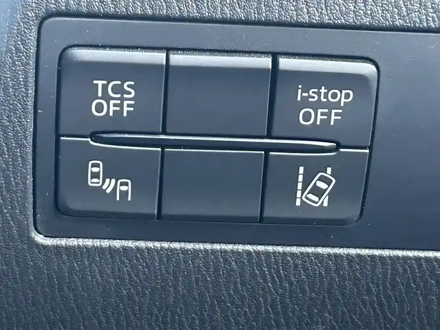 マツダ ＣＸ－３ XD ツーリング Lパッケージ 栃木県 2015(平27)年 3.1万km セラミックM SBS/SCBS/車間認知支援システム/ブラインドスポットモニター/車線逸脱警報システム/BOSEサウンド/純正SDナビ/・フルセグTV/・CD/DVD/BT/・USB/iPod/SD/・AM.FM/バックカメラ/ビルトインETC/マツダレーダークルーズコントロール/ヘッドアップディスプレイ/レザーシート/D/N席シートヒーター/革巻きステアリング/パドルシフト/ステアリングスイッチ/スマートキー/プッシュスタート/アイドリングストップ/LEDヘッドライト/フォグランプ/オートハイビーム/オートライト/純正18インチAW/フロアマット/横滑り防止システム