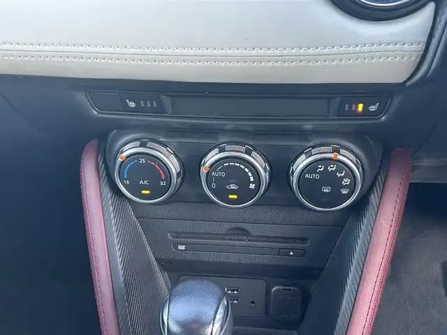 マツダ ＣＸ－３ XD ツーリング Lパッケージ 栃木県 2015(平27)年 3.1万km セラミックM SBS/SCBS/車間認知支援システム/ブラインドスポットモニター/車線逸脱警報システム/BOSEサウンド/純正SDナビ/・フルセグTV/・CD/DVD/BT/・USB/iPod/SD/・AM.FM/バックカメラ/ビルトインETC/マツダレーダークルーズコントロール/ヘッドアップディスプレイ/レザーシート/D/N席シートヒーター/革巻きステアリング/パドルシフト/ステアリングスイッチ/スマートキー/プッシュスタート/アイドリングストップ/LEDヘッドライト/フォグランプ/オートハイビーム/オートライト/純正18インチAW/フロアマット/横滑り防止システム