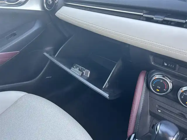 マツダ ＣＸ－３ XD ツーリング Lパッケージ 栃木県 2015(平27)年 3.1万km セラミックM SBS/SCBS/車間認知支援システム/ブラインドスポットモニター/車線逸脱警報システム/BOSEサウンド/純正SDナビ/・フルセグTV/・CD/DVD/BT/・USB/iPod/SD/・AM.FM/バックカメラ/ビルトインETC/マツダレーダークルーズコントロール/ヘッドアップディスプレイ/レザーシート/D/N席シートヒーター/革巻きステアリング/パドルシフト/ステアリングスイッチ/スマートキー/プッシュスタート/アイドリングストップ/LEDヘッドライト/フォグランプ/オートハイビーム/オートライト/純正18インチAW/フロアマット/横滑り防止システム