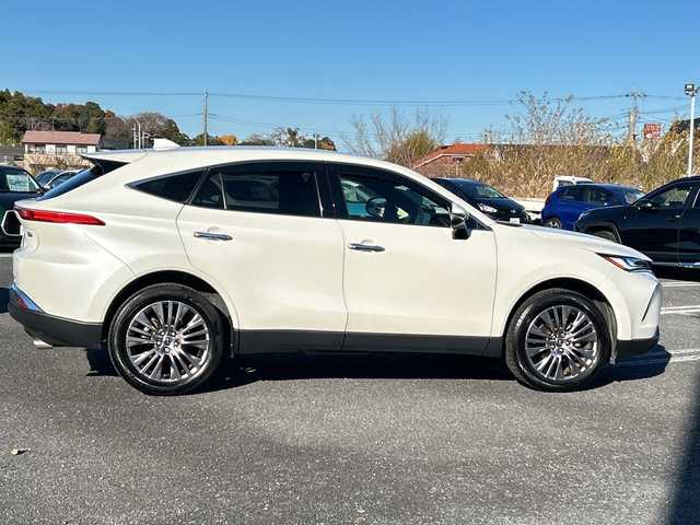 トヨタ ハリアー ハイブリッド Z レザーパッケージ 千葉県 2021(令3)年 2.1万km ホワイトパールクリスタルシャイン ナビ　黒革　全方位カメラ　ＪＢＬ　ＨＵＤ　フルセグ　ＢＴ　スマートミラー　ＢＳＭ　ＲＣＴＡ　ドラレコ　ステアヒーター　エアシート　電動シート　レーダークルーズ　ＥＴＣ　電動リアドア　ＬＥＤ　１９ＡＷ