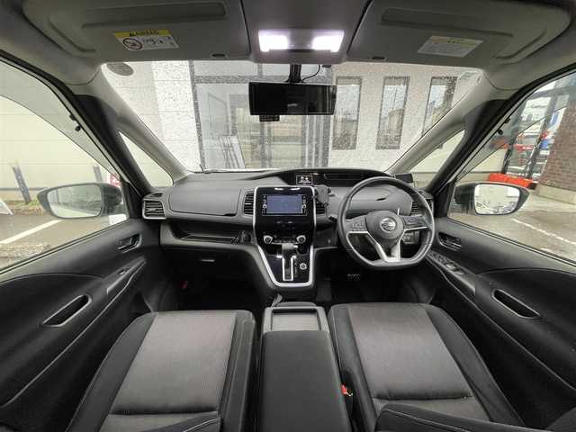 日産 セレナ ハイウェイスター 青森県 2017(平29)年 12.3万km ブリリアントホワイトパール (株)IDOMが運営する【じしゃロン青森店】の自社ローン対象車両になります。こちらは現金ご利用時の価格です。自社ローンご希望の方は別途その旨お申付け下さい。/４ＷＤ/純正メモリーナビ/　AM/FM/CD/DVD/SD/BT/フルセグＴＶ/アルパイン製フリップダウンモニター/社外ルームミラー型モニター/バックカメラ/ビルトインＥＴＣ/社外ドライブレコーダー/カロッツェリア製サブウーファー/社外レーター探知機/社外ＬＥＤルームランプ/両側パワースライドドア/衝突被害軽減システム/横滑り防止装置/クルーズコントロール/アイドリングストップ/ＥＣＯモード/オートライト/社外ＬＥＤヘッドライトバルブ/フォグランプ/ドアバイザー/純正フロアマット/スペアキー/純正１５インチアルミホイール装着