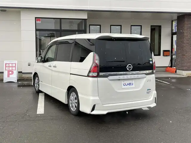 日産 セレナ ハイウェイスター 青森県 2017(平29)年 12.3万km ブリリアントホワイトパール (株)IDOMが運営する【じしゃロン青森店】の自社ローン対象車両になります。こちらは現金ご利用時の価格です。自社ローンご希望の方は別途その旨お申付け下さい。/４ＷＤ/純正メモリーナビ/　AM/FM/CD/DVD/SD/BT/フルセグＴＶ/アルパイン製フリップダウンモニター/社外ルームミラー型モニター/バックカメラ/ビルトインＥＴＣ/社外ドライブレコーダー/カロッツェリア製サブウーファー/社外レーター探知機/社外ＬＥＤルームランプ/両側パワースライドドア/衝突被害軽減システム/横滑り防止装置/クルーズコントロール/アイドリングストップ/ＥＣＯモード/オートライト/社外ＬＥＤヘッドライトバルブ/フォグランプ/ドアバイザー/純正フロアマット/スペアキー/純正１５インチアルミホイール装着