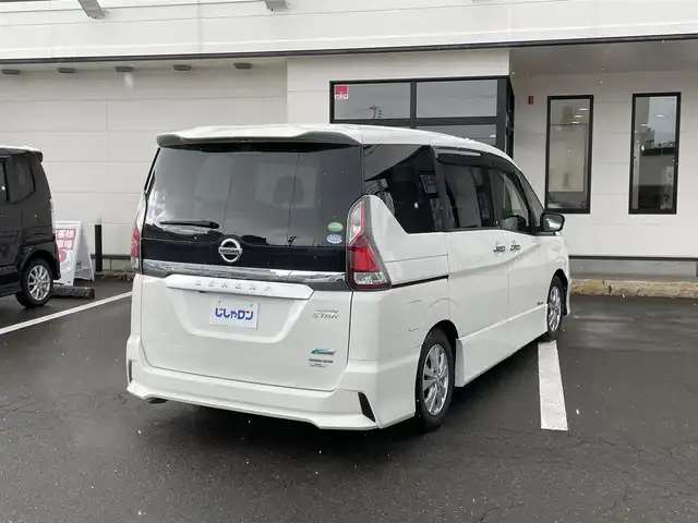 日産 セレナ ハイウェイスター 青森県 2017(平29)年 12.3万km ブリリアントホワイトパール (株)IDOMが運営する【じしゃロン青森店】の自社ローン対象車両になります。こちらは現金ご利用時の価格です。自社ローンご希望の方は別途その旨お申付け下さい。/４ＷＤ/純正メモリーナビ/　AM/FM/CD/DVD/SD/BT/フルセグＴＶ/アルパイン製フリップダウンモニター/社外ルームミラー型モニター/バックカメラ/ビルトインＥＴＣ/社外ドライブレコーダー/カロッツェリア製サブウーファー/社外レーター探知機/社外ＬＥＤルームランプ/両側パワースライドドア/衝突被害軽減システム/横滑り防止装置/クルーズコントロール/アイドリングストップ/ＥＣＯモード/オートライト/社外ＬＥＤヘッドライトバルブ/フォグランプ/ドアバイザー/純正フロアマット/スペアキー/純正１５インチアルミホイール装着