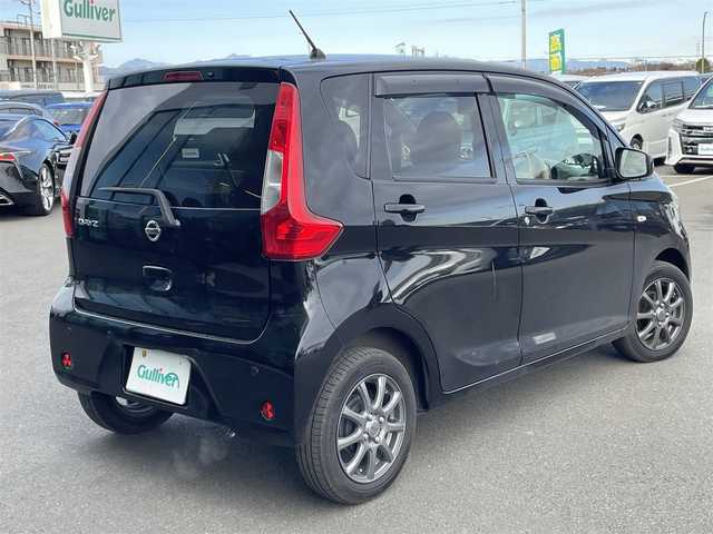 日産 デイズ J 東京都 2018(平30)年 2.7万km ブラック 返品車両/7インチSDナビ/・Bluetooth接続/・ワンセグTV/前後ドライブレコーダー（SN-TW9600）/衝突軽減システム/コーナーセンサー/純正ホイールキャップ有/ドアバイザー/フロアマット/電格ミラー/リモコンキー/スペアキー/保証書/取扱説明書