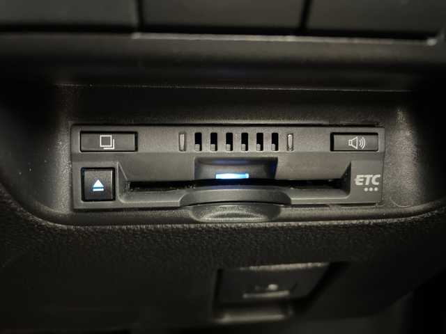 トヨタ アクア Z 道央・札幌 2023(令5)年 2万km ダークブルーマイカM ・４ＷＤ　/寒冷地仕様　/・純正ディスプレイ　/・ナビ（BT/AM/FM）　/・バックカメラ／パノラミックビューモニター/・トヨタセーフティセンス/・プリクラッシュセーフティー　/・レーントレーシングアシスト　/・レーダークルーズコントロール　　/・オートハイビーム/LEDライト/・ブラインドスポットミニター/・社外ドライブレコーダー（360℃タイプ）/・純正エンジンスターター/・ミラーヒーター/・AC100V/・ビルトインETC/・スマートキー/・スペアキー