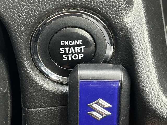 スズキ ワゴンＲ スティングレー HYBRID T 道央・札幌 2017(平29)年 10.8万km ブルーイッシュブラックパール3 ・ワンオーナー/・4WD/・ターボ車/・純正ナビ/　CD/DVD/BT/フルセグ/・全方位カメラ/・衝突軽減ブレーキ/・レーンアシスト/・横滑り防止/・クルーズコントロール/・ヘッドアップディスプレイ/・アイドリングストップ/・革巻きステアリング/・パドルシフト/・ステアリングスイッチ/・運転席/助手席シートヒーター/・オートライト/・フォグランプ/・電動格納ウィンカーミラー/・取説・保証書あり