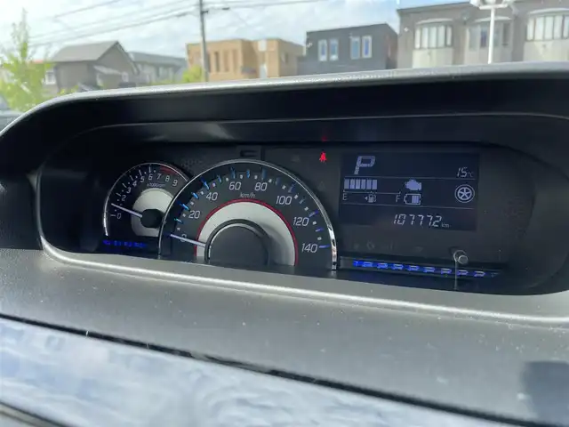 スズキ ワゴンＲ スティングレー HYBRID T 道央・札幌 2017(平29)年 10.8万km ブルーイッシュブラックパール3 登録時走行距離107772ｋｍ/　４　Ｗ　Ｄ　/寒冷地仕様/ターボ車/純正メモリナビ（CD/DVD/FM/AM/BT/USB)/フルセグ(走行中視聴可)/バックカメラ/全周囲カメラ/アイドリングストップ/ウィンカーミラー/クルーズコントロール（追従走行なし）/プッシュスタート/MTモード付AT/パドルシフト/ベンチシート/純正フロアマット/シートヒーター（運転席/助手席）/横滑り防止装置/レーンキープアシスト/盗難防止装置/オートライト/オートマチックハイビーム/衝突軽減ブレーキ/フォグランプ/ステアリングスイッチ/革巻きステアリング/イルミネーションコントロール/ヘッドアップディスプレイ/電動格納ミラー/積込夏タイヤ（純正AW/165/55/R15/21年製/溝4ｍｍ）