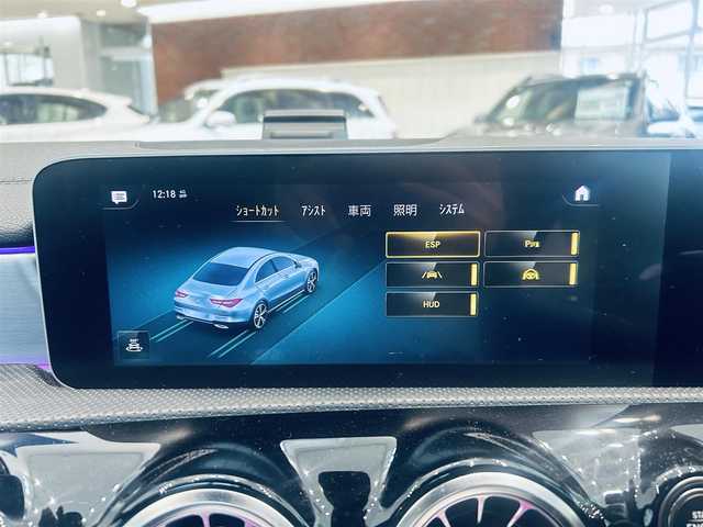 メルセデス・ベンツ ＣＬＡ２００ｄ AMGライン 大阪府 2020(令2)年 4.6万km ポーラホワイト レザーEXCP/アドバンスドP/レーダーセーフティP/ワンオーナー/サンルーフ/HUD/ACC/黒革/メモリ付きパワーシート/シートヒーター/純正ナビ/TV/360度カメラ/純正18インチAW/LEDヘッドライト/アンビエントライト/ブラインドスポット/ワイヤレス充電
