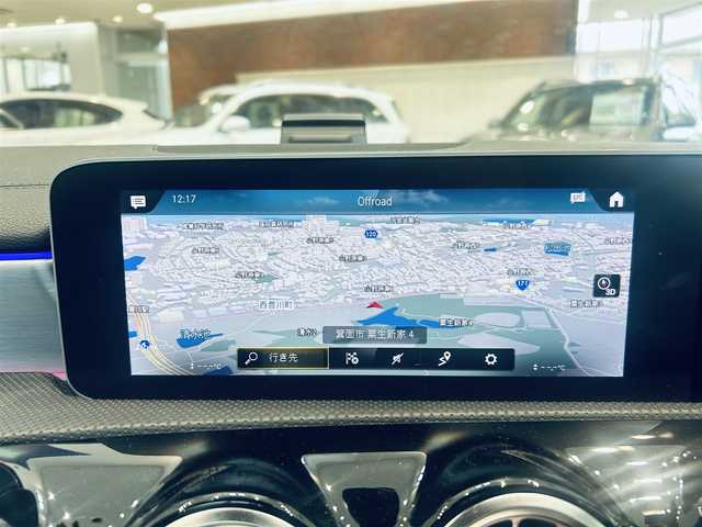 メルセデス・ベンツ ＣＬＡ２００ｄ AMGライン 大阪府 2020(令2)年 4.6万km ポーラホワイト レザーEXCP/アドバンスドP/レーダーセーフティP/ワンオーナー/サンルーフ/HUD/ACC/黒革/メモリ付きパワーシート/シートヒーター/純正ナビ/TV/360度カメラ/純正18インチAW/LEDヘッドライト/アンビエントライト/ブラインドスポット/ワイヤレス充電