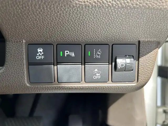 ホンダ Ｎ ＷＧＮ L ホンダセンシング 静岡県 2022(令4)年 1.3万km プラチナホワイトパール ワンオーナー/純正8インチナビ/・フルセグTV/・Bluetooth接続/・DVD再生/・USB入力端子/ホンダセンシング/追従クルコン/衝突軽減/プッシュスタート/スマートキー/スペアキー/電動パーキングブレーキ/オートブレーキホールド/Bカメラ/ベンチシート/LEDオートライト・オートハイビーム/リアコーナーセンサー/ビルトインETC