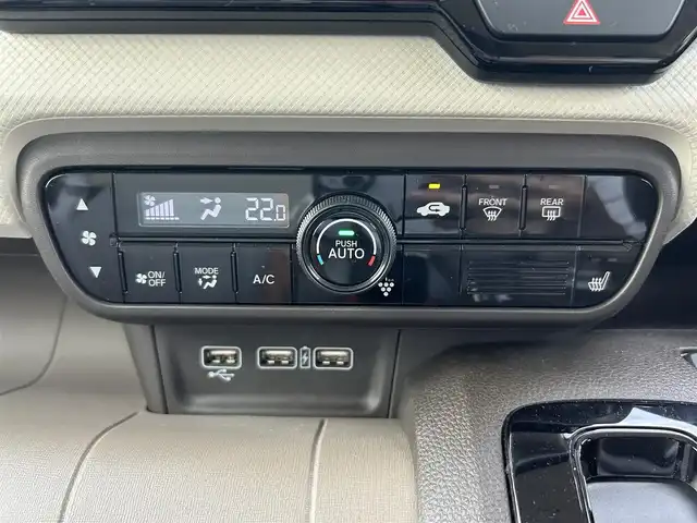 ホンダ Ｎ ＷＧＮ L ホンダセンシング 静岡県 2022(令4)年 1.3万km プラチナホワイトパール ワンオーナー/純正8インチナビ/・フルセグTV/・Bluetooth接続/・DVD再生/・USB入力端子/ホンダセンシング/追従クルコン/衝突軽減/プッシュスタート/スマートキー/スペアキー/電動パーキングブレーキ/オートブレーキホールド/Bカメラ/ベンチシート/LEDオートライト・オートハイビーム/リアコーナーセンサー/ビルトインETC