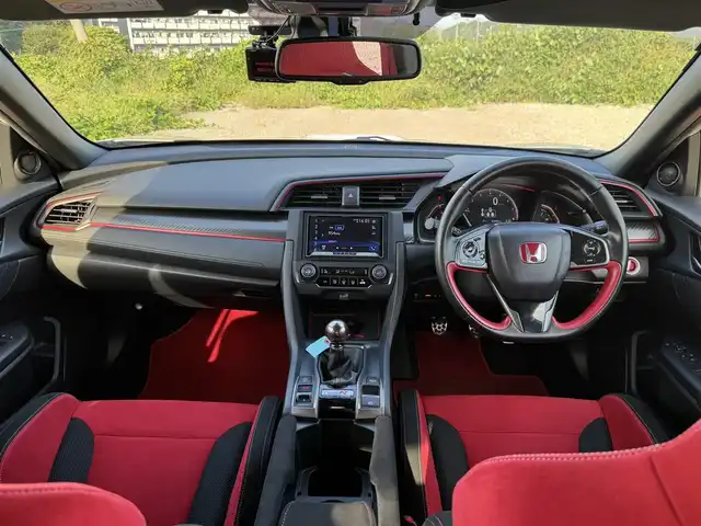 ホンダ シビック タイプR 兵庫県 2019(令1)年 3万km チャンピオンシップホワイト 社外ナビ/フルセグTV/バックカメラ/Bluetooth接続可/DVD再生可/ビルトインETC/前後ドラレコ/純正20インチAW/大型リアスポイラー/クルーズコントロール/ステリモ/LEDヘッドライト/プッシュスタート/スマートキー2個
