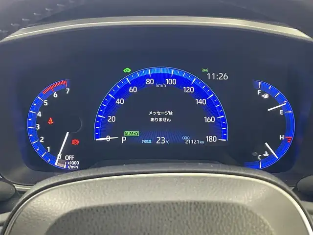 トヨタ カローラ クロス ハイブリッド Z 兵庫県 2023(令5)年 2.2万km スパークリングブラックパールクリスタルシャイン ・純正ディスプレイオーディオ/・Bluetooth/CD/DVD/USB/Miracast/Apple car play/Android Auto/・バックカメラ/・トヨタセーフティセンス/・プリクラッシュセーフティ/・レーンディバーチャーアラート/・パーキングサポートブレーキ/・オートマチックハイビーム/・レーダークルーズコントロール/・ロードサインアシスト/・クリアランスソナー/・先行車発進告知機能/・後退速度抑制/・横滑り防止装置/・パワーバックドア/・電動パーキングブレーキ/・オートホールド/・革巻きステアリング/・ステアリングスイッチ/・ヘッドライトレベライザー/・運転席パワーシート/・前席シートヒーター/・純正フロアマット/・ウインカーミラー/・LEDヘッドライト/・フォグランプ/・フットイルミネーション/・純正アルミホイール/・前後ドライブレコーダー/・純正ビルトインETC/・ドアミラーヒーター/・ルーフレール/・スマートキー/・スペアキー/・取扱説明書/・保証書