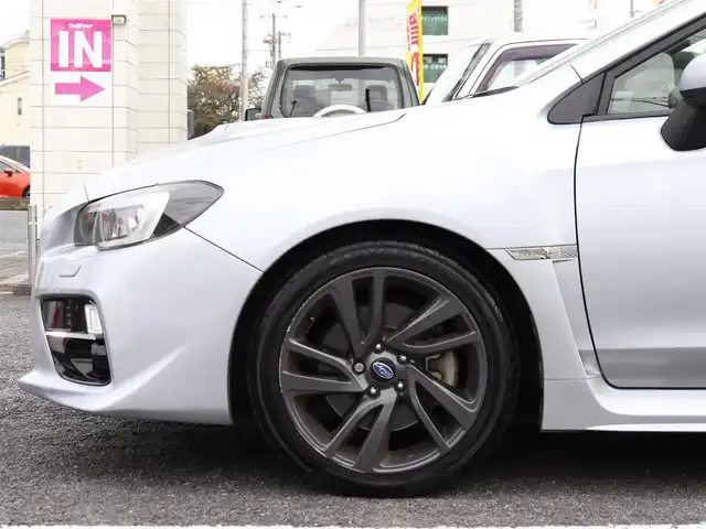 スバル ＷＲＸ Ｓ４ 2．0GT アイサイト 神奈川県 2015(平27)年 5.5万km アイスシルバーメタリック ワンオーナー /バックカメラ /社外メモリナビ(AVIC-RZ09)/Bluetoothオーディオ/フルセグテレビ/純正フロアマット/純正18インチAW/クルーズコントロール/ドアバイザー/プッシュスタート/HIDヘッドランプ/保証書/スペアキー