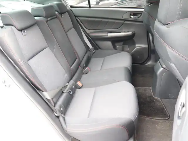 スバル ＷＲＸ Ｓ４ 2．0GT アイサイト 神奈川県 2015(平27)年 5.5万km アイスシルバーメタリック ワンオーナー /バックカメラ /社外メモリナビ(AVIC-RZ09)/Bluetoothオーディオ/フルセグテレビ/純正フロアマット/純正18インチAW/クルーズコントロール/ドアバイザー/プッシュスタート/HIDヘッドランプ/保証書/スペアキー