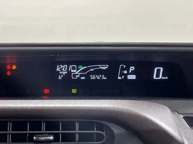 トヨタ アクア 神奈川県 2015(平27)年 5.7万km ライムホワイトパールクリスタルシャイン 純正ナビ【NSCP-W64】/AM　FM　ワンセグ　CD　SD　Bluetooth/ビルトインETC/バックカメラ/フロントドライブレコーダー/革巻ステアリング/ステアリングリモコン/クルーズコントロール/横滑り防止装置/ナビレディパッケージ/EV MODE/ECO MODE/電動格納ミラー/EVMODE/ISOFIX対応/フロアマット/モデリスタ15インチAW/ドアバイザー/スマートキー×2