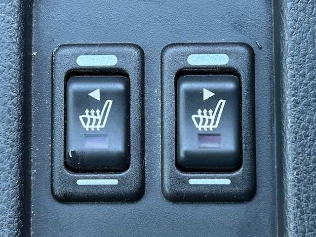 トヨタ ８６ GT リミテッド 栃木県 2013(平25)年 6.1万km ダークグレーメタリック TRDスポイラー(F/S/R)/TRDマフラー/車高調/WedsSport19インチAW/6速MT/純正メモリナビ/TV/Bluetooth/AM/FM/CD/HIDヘッドライト/フォグランプ/オートライト/スマートキー/スペアキー/プッシュEgスタート/ハーフレザーシート/シートヒーター/純正フロアマット/サイド/カーテンエアバッグ/保証書/取説