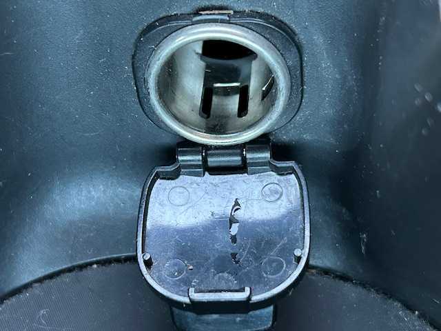 トヨタ ８６ GT リミテッド 栃木県 2013(平25)年 6.1万km ダークグレーメタリック TRDスポイラー(F/S/R)/TRDマフラー/車高調/WedsSport19インチAW/6速MT/純正メモリナビ/TV/Bluetooth/AM/FM/CD/HIDヘッドライト/フォグランプ/オートライト/スマートキー/スペアキー/プッシュEgスタート/ハーフレザーシート/シートヒーター/純正フロアマット/サイド/カーテンエアバッグ/保証書/取説