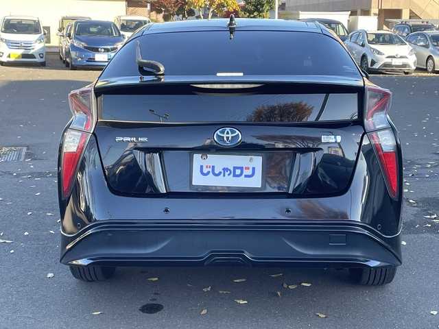 トヨタ プリウス A 宮城県 2016(平28)年 12.2万km アティチュードブラックマイカ (株)IDOMが運営する【じしゃロン仙台店】の自社ローン専用車両になりますこちらは現金またはオートローンご利用時の価格です。自社ローンご希望の方は別途その旨お申付け下さい/純正ナビ/フルセグ/Bluetooth/TRDエアロ/クルーズコントロール/バックカメラ/ETC/LED/スマートキー