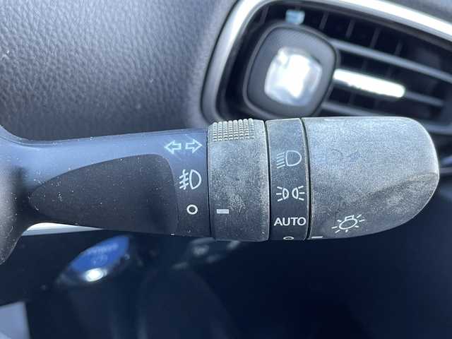 トヨタ プリウス A 宮城県 2016(平28)年 12.2万km アティチュードブラックマイカ (株)IDOMが運営する【じしゃロン仙台店】の自社ローン専用車両になりますこちらは現金またはオートローンご利用時の価格です。自社ローンご希望の方は別途その旨お申付け下さい/純正ナビ/フルセグ/Bluetooth/TRDエアロ/クルーズコントロール/バックカメラ/ETC/LED/スマートキー