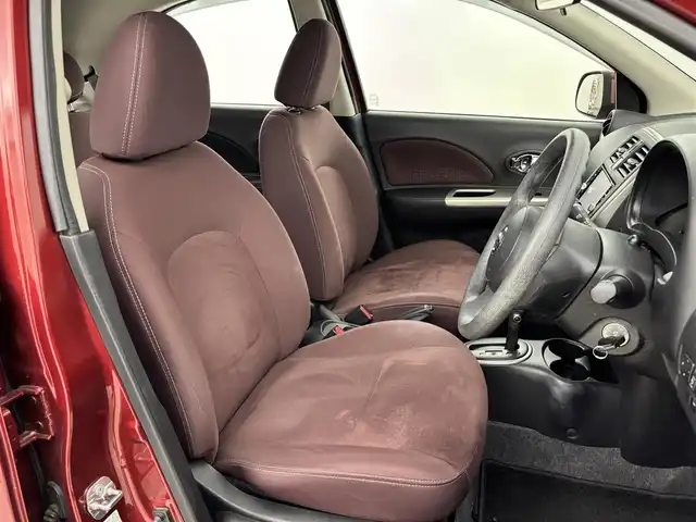 日産 マーチ 12S プラムインテリア 福岡県 2018(平30)年 6.8万km ラディアントレッド 純正ナビ／フルセグＴＶ／ＣＤ，ＤＶＤ　/バックカメラ　/ＥＴＣ　/リモコンキー　/横滑り防止装置　/電動格納式ドアミラー　/社外フロアマット　/ドアバイザー　/ＡＢＳ　/ＵＳＢ入力端子　/禁煙車　/マニュアルエアコン