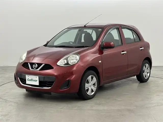 日産 マーチ 12S プラムインテリア 福岡県 2018(平30)年 6.8万km ラディアントレッド 純正ナビ／フルセグＴＶ／ＣＤ，ＤＶＤ　/バックカメラ　/ＥＴＣ　/リモコンキー　/横滑り防止装置　/電動格納式ドアミラー　/社外フロアマット　/ドアバイザー　/ＡＢＳ　/ＵＳＢ入力端子　/禁煙車　/マニュアルエアコン