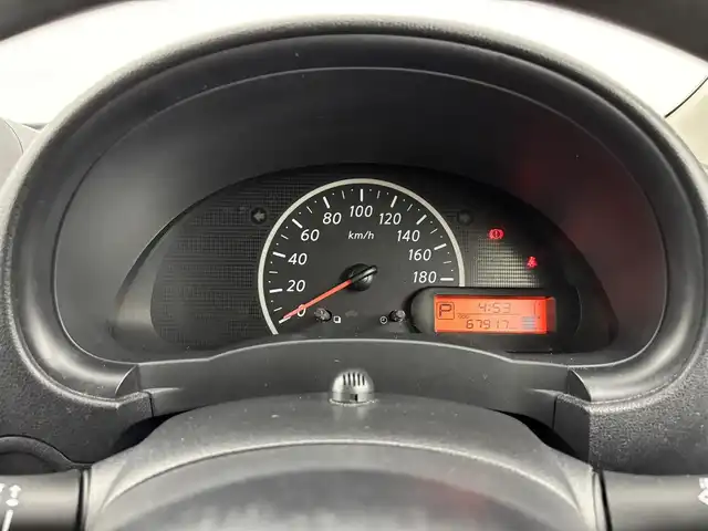 日産 マーチ 12S プラムインテリア 福岡県 2018(平30)年 6.8万km ラディアントレッド 純正ナビ／フルセグＴＶ／ＣＤ，ＤＶＤ　/バックカメラ　/ＥＴＣ　/リモコンキー　/横滑り防止装置　/電動格納式ドアミラー　/社外フロアマット　/ドアバイザー　/ＡＢＳ　/ＵＳＢ入力端子　/禁煙車　/マニュアルエアコン