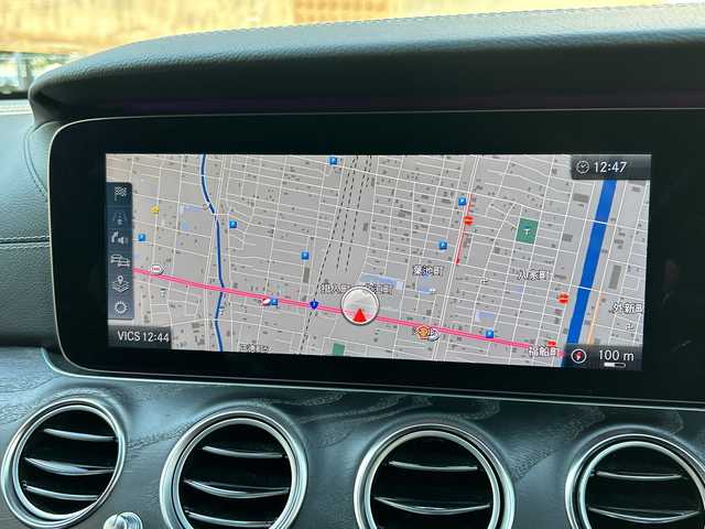 メルセデス・ベンツ Ｅ２５０ アバンギャルド スポーツ 愛知県 2017(平29)年 6.7万km オブシディアンブラック 純正ナビ/フルセグTV・SD・USB・Bluetooth/全方位モニター/バック・サイド・フロントカメラ/ブラインドスポットモニター（BSM)/アクティブレーンキープアシスト/追従式クルーズコントロール/アンビエントライト/パークトロニック/前後ドラレコ/ビルトインETC/前席パワーシート/前席シートメモリー機能付パワーシート/前席シートヒーター/パワーバックドア/パドルシフト/道路標識アシスト/横滑り防止システム/ステアリングスイッチ/アンビエントライト/インテリジェントライトシステム/オートライト/LEDヘッドライト/純正フロアマット/保証書/取扱説明書