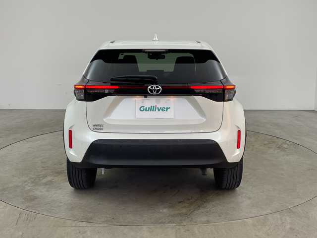 トヨタ ヤリスクロス G 兵庫県 2020(令2)年 4.2万km ホワイトパールクリスタルシャイン ・純正ディスプレイオーディオ(ナビ/BT/USB/Miracast)/・全方位カメラ/・トヨタセーフティセンス/・プリクラッシュセーフティ/・レーントレーシングアシスト/・クリアランスソナー/・パーキングサポートブレーキ/・オートマチックハイビーム/・レーダークルーズコントロール/・ロードサインアシスト/・LEDヘッドライト/・純正ドライブレコーダー/・ビルトインETC/・純正19インチAW/・スペアタイヤ/・プッシュスタート/・スマートキー/・スペアキー