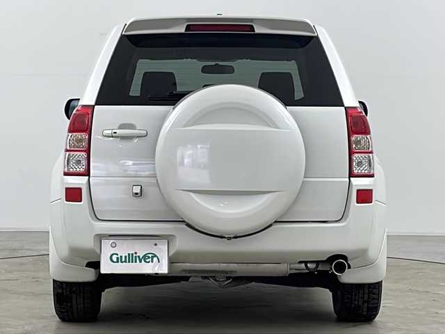 スズキ エスクード XG 秋田県 2010(平22)年 8.9万km パールホワイト ・4WD/・社外ナビ&CD&DVD&TV&SD/・バックカメラ/・クルーズコントロール/・前席シートヒーター/・ETC/・純正フロアマット/・オートライト/・HIDヘッドライト/・スマートキー/・スペアキー/・積込社外AW付サマータイヤ積込
