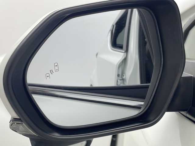 トヨタ Ｃ－ＨＲ G LEDエディション 群馬県 2018(平30)年 2.3万km ホワイトパールクリスタルシャイン 純正ナビ　バックカメラ　前後ドラレコ　ビルトインＥＴＣ　ハーフレザー　シートヒーター　アダプティブクルーズコントロール　衝突被害軽減ブレーキ　ＢＳＭ　レーンアシスト　ＬＥＤライト　オートライト　禁煙車