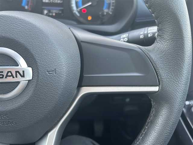 日産 デイズ ハイウェイスターX 愛媛県 2022(令4)年 1.6万km ホワイトパール 純正ディスプレイオーディオ/Bluetooth/アイドリングストップ/アラウンドビューモニター/フロント/バックソナー/ドラレコ前後/ETC/LEDオートライト/純正14インチAW/純正フロアマット/USB入力端子/ABS/横滑り防止機能/プッシュスタート/ベンチシート/カーテンエアバッグ/スマートキー/パワーステアリング/パワーウィンドウ