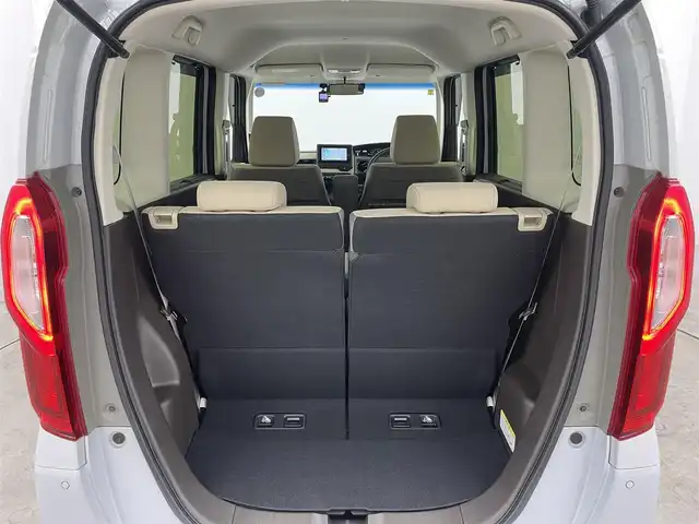 ホンダ Ｎ ＢＯＸ L 岡山県 2023(令5)年 2.2万km プレミアムサンライトホワイトパール ワンオーナー/Honda SENSING	/・衝突軽減ブレーキ	/・オートハイビーム	/・誤発進抑制機能	/・後方誤発進抑制機能	/・路外逸脱警報機能	/・アダプティブクルーズコントロール	/・車線維持支援システム			/純正メモリナビゲーション		/【フルセグ/Bluetooth/DVD/MSV】		/バックカメラ	/ビルトインETC		/LEDヘッドライト（AUTO機能付き）		/シートヒーター		/横滑り防止機能				/車線逸脱防止システム		/社外ドライブレコーダー			/スマートキー	/プッシュスタート		/コーナーセンサー(リアのみ)			/フロアマット
