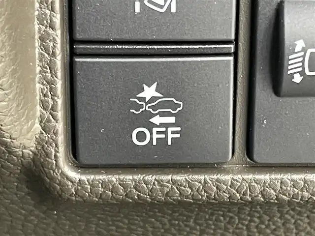 ホンダ Ｎ ＢＯＸ L 岡山県 2023(令5)年 2.2万km プレミアムサンライトホワイトパール ワンオーナー/Honda SENSING	/・衝突軽減ブレーキ	/・オートハイビーム	/・誤発進抑制機能	/・後方誤発進抑制機能	/・路外逸脱警報機能	/・アダプティブクルーズコントロール	/・車線維持支援システム			/純正メモリナビゲーション		/【フルセグ/Bluetooth/DVD/MSV】		/バックカメラ	/ビルトインETC		/LEDヘッドライト（AUTO機能付き）		/シートヒーター		/横滑り防止機能				/車線逸脱防止システム		/社外ドライブレコーダー			/スマートキー	/プッシュスタート		/コーナーセンサー(リアのみ)			/フロアマット