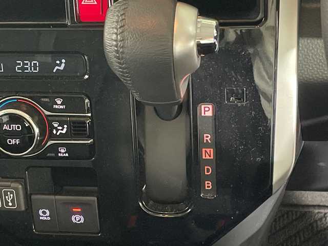 トヨタ ルーミー カスタムG－T 福岡県 2023(令5)年 1.8万km クールバイオレットクリスタルシャイン ワンオーナー/ターボ車/純正9インチディスプレイオーディオ/BT/USB/フルセグTV/Apple CarPlay／Android audio/全方位カメラ/両側パワースライドドア/スマートアシスト/・衝突警報機能/・衝突回避支援ブレーキ機能/・車線逸脱警報機能／路外逸脱警報機能/・ふらつき警報/・先行車発進のお知らせ/・標識認識機能/・全車速追従機能付オートクルーズコントロール/・アダクティブオートハイビーム/・アダクティブドライビングビーム/コーナーセンサー/LEDヘッドライト/スマートキー/ドライブレコーダー/純正フロアマット/ドアバイザー/純正15インチアルミホイール