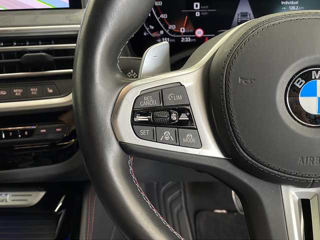 ＢＭＷ Ｘ４ M40i 道央・札幌 2021(令3)年 2.6万km アルピンホワイトⅢ ・4WD/・純正ナビ/フルセグTV/BT/・全方位カメラ/・ドライブレコーダー/・パワーバックドア/・インテリジェントセーフティ/・正面衝突警告/・側面衝突警告/・車線逸脱警告/・車線変更警告/・アダプティブクルーズコントロール/・パーキングセンサー/・パドルシフト/・横滑り防止/・アイドリングストップ/・ETC/・LEDヘッドライト/・革シート/・前席パワーシート/・前席シートヒーター/・プッシュスタート/・スマートキー